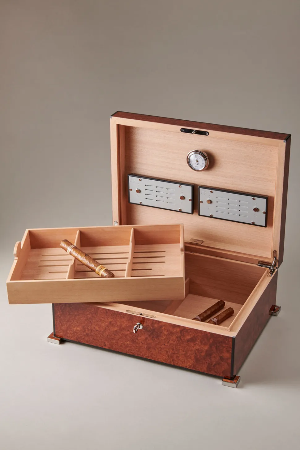Amboyna burl Large cigar humidor box