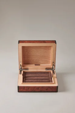 Amboyna burl Ring holder