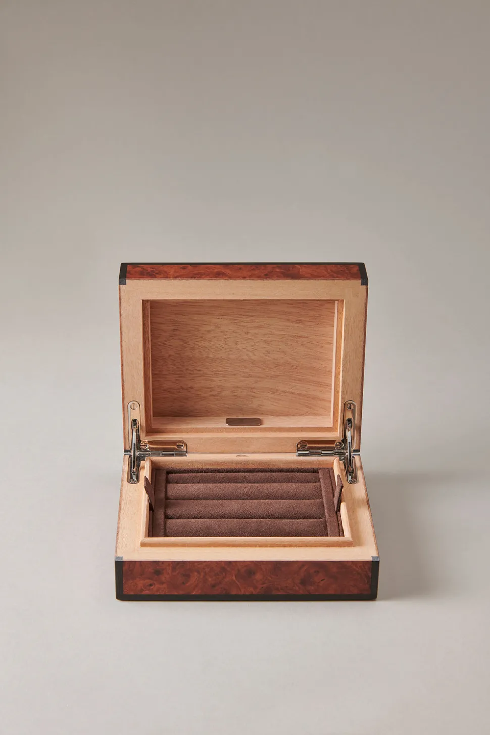 Amboyna burl Ring holder