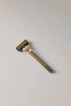 Antique brass Antique brass razor