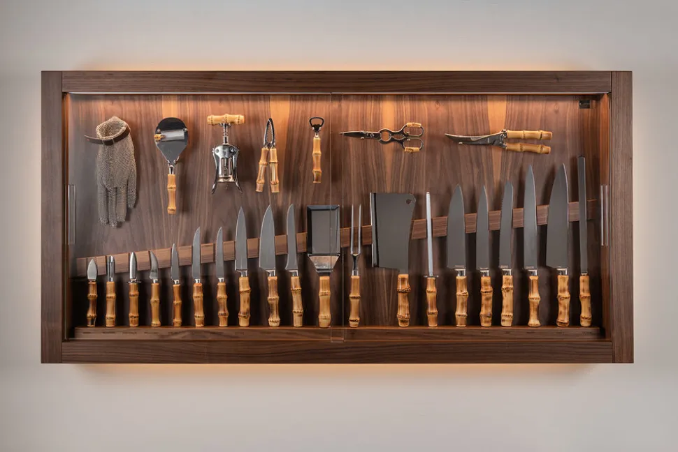Bamboo root Large cabinet wall-mounted knives set