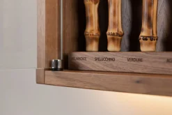 Bamboo root Medium cabinet wall-mounted knives set