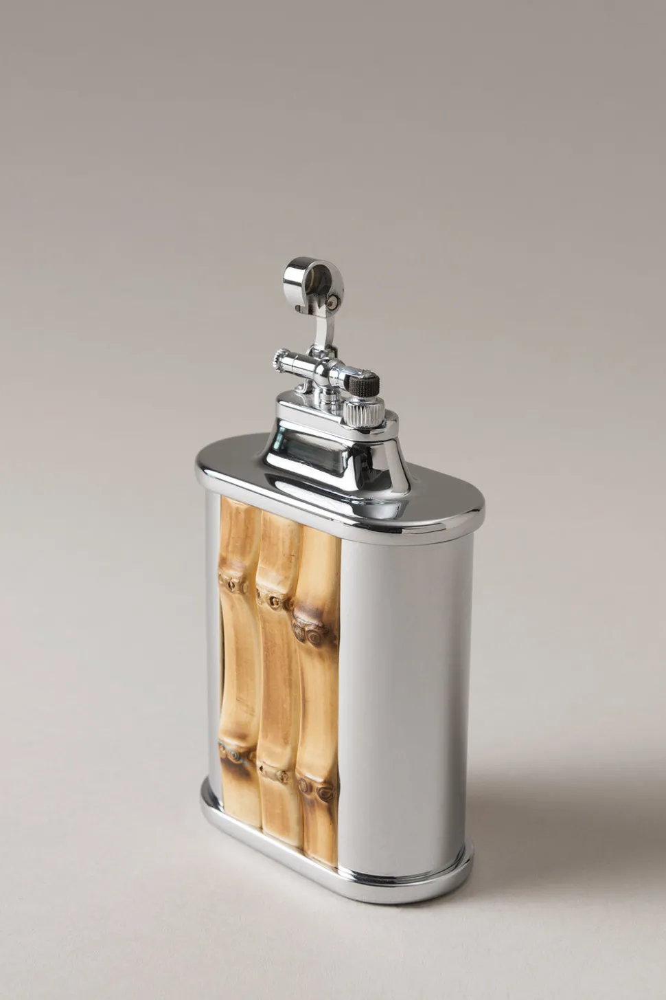 Bamboo root Oval shaped flint desk lighter
