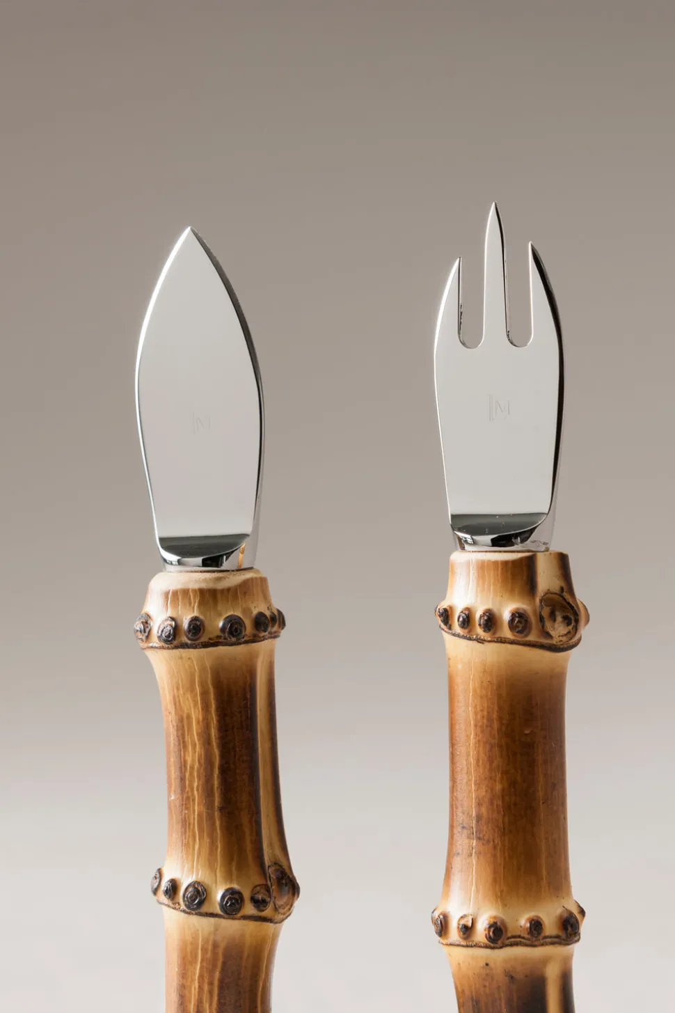 Bamboo root Parmesan cheese set