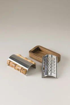 Bamboo root Parmesan grater set