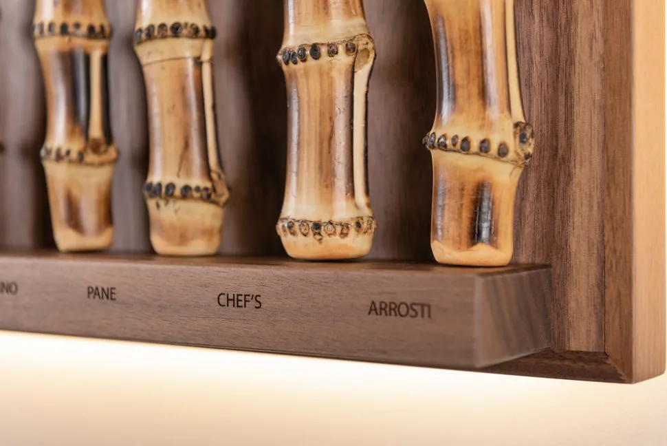 Bamboo root Small wall-mounted knives set