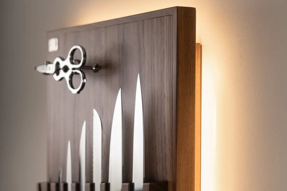 Bamboo root Small wall-mounted knives set