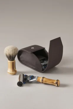 Bamboo root Travelling shaving set
