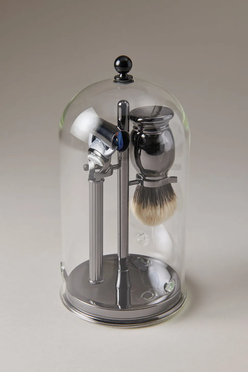 Black nikel Shaving set with glass dome