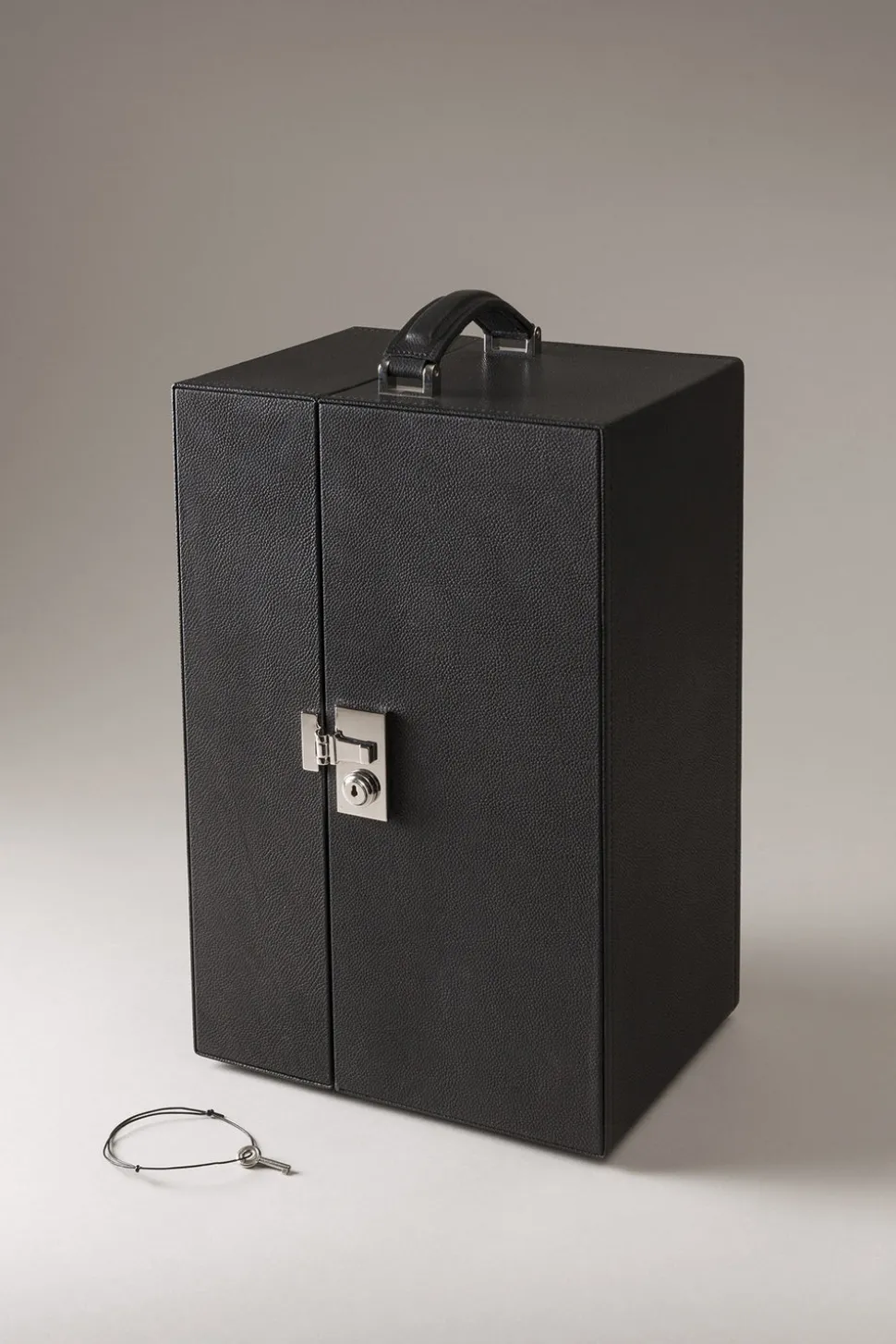 Calfskin Champagne travelling box