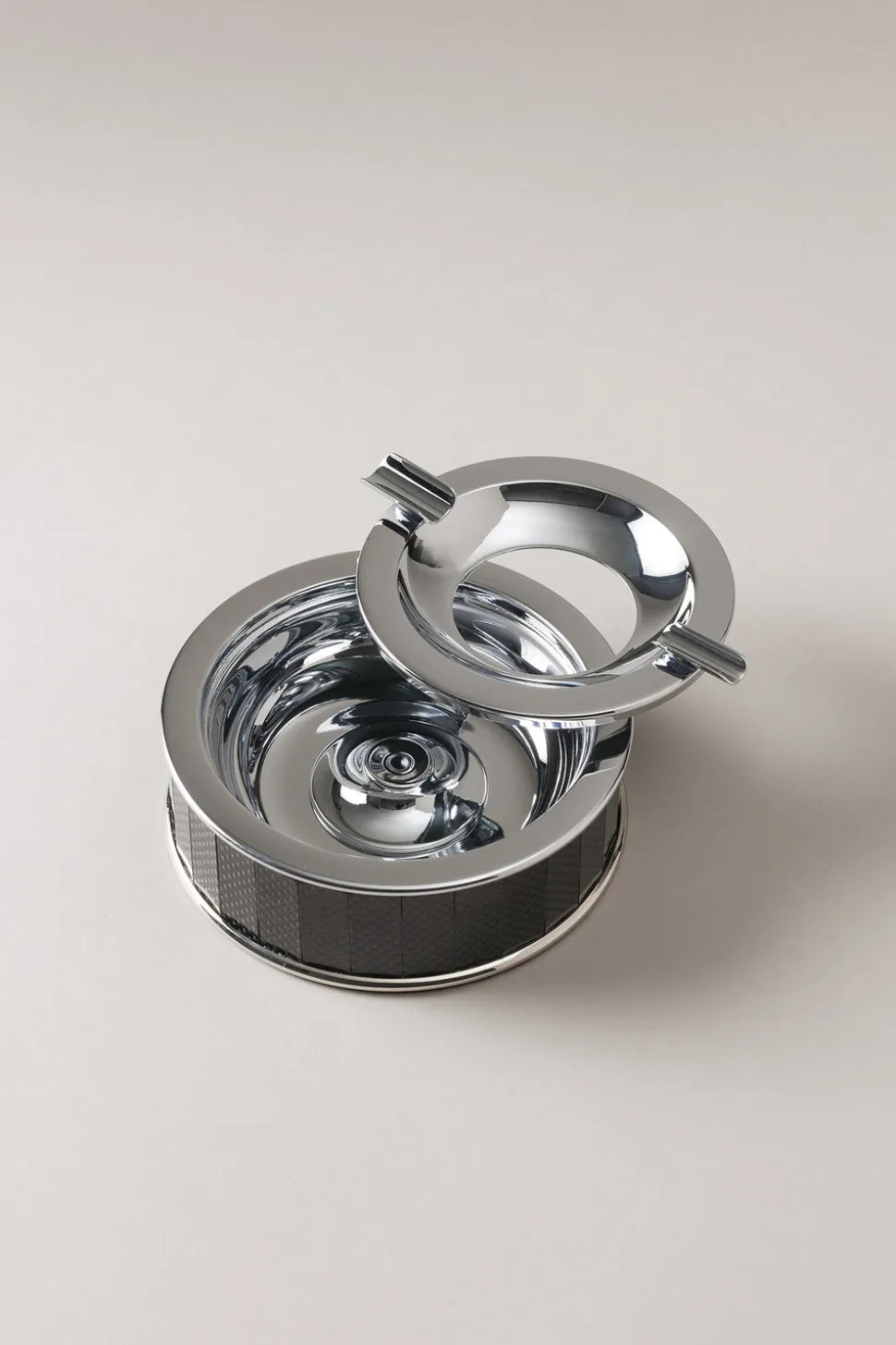Carbon fiber Ashtray