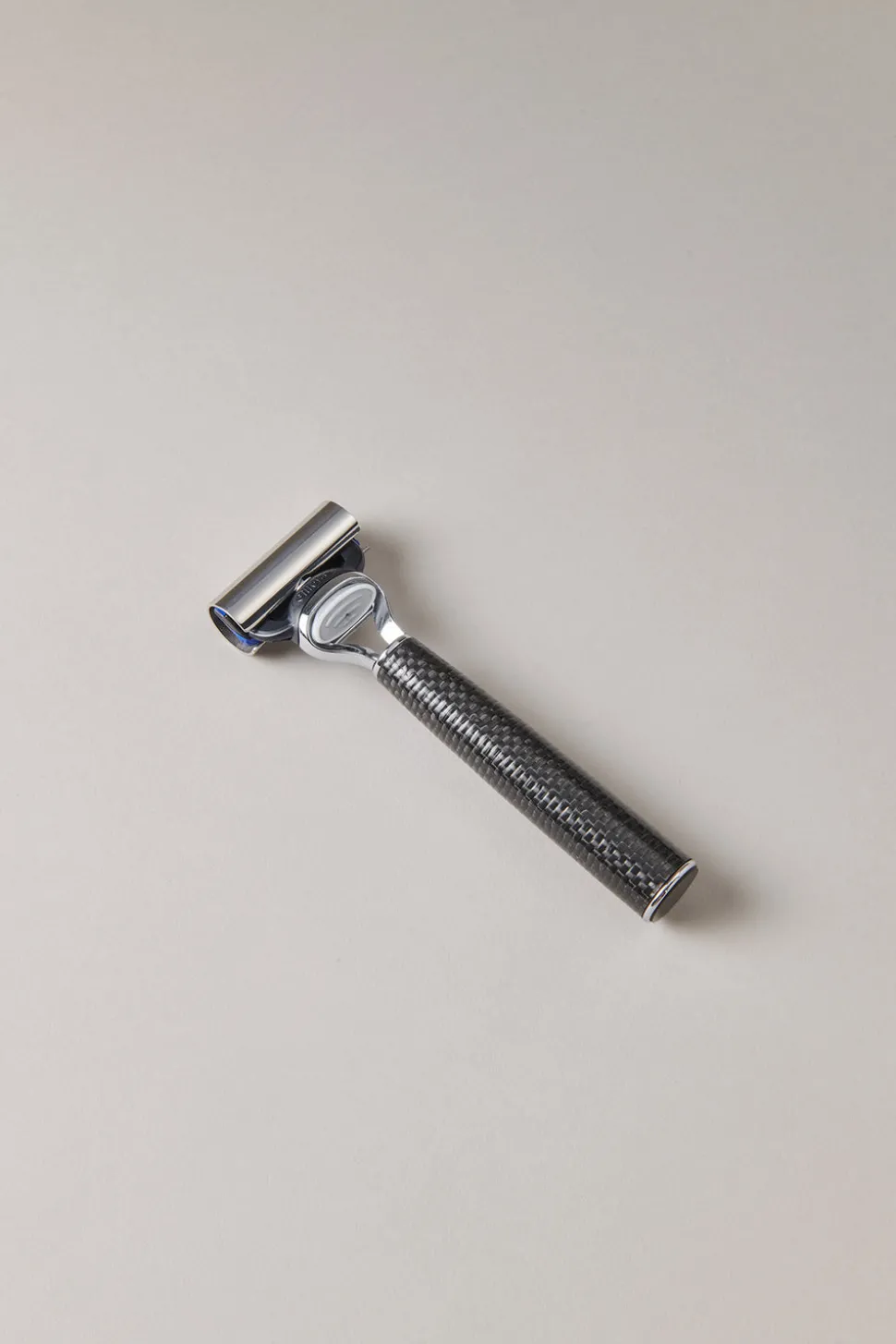 Carbon fiber Fusion razor