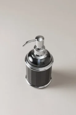 Carbon fiber Gel dispenser