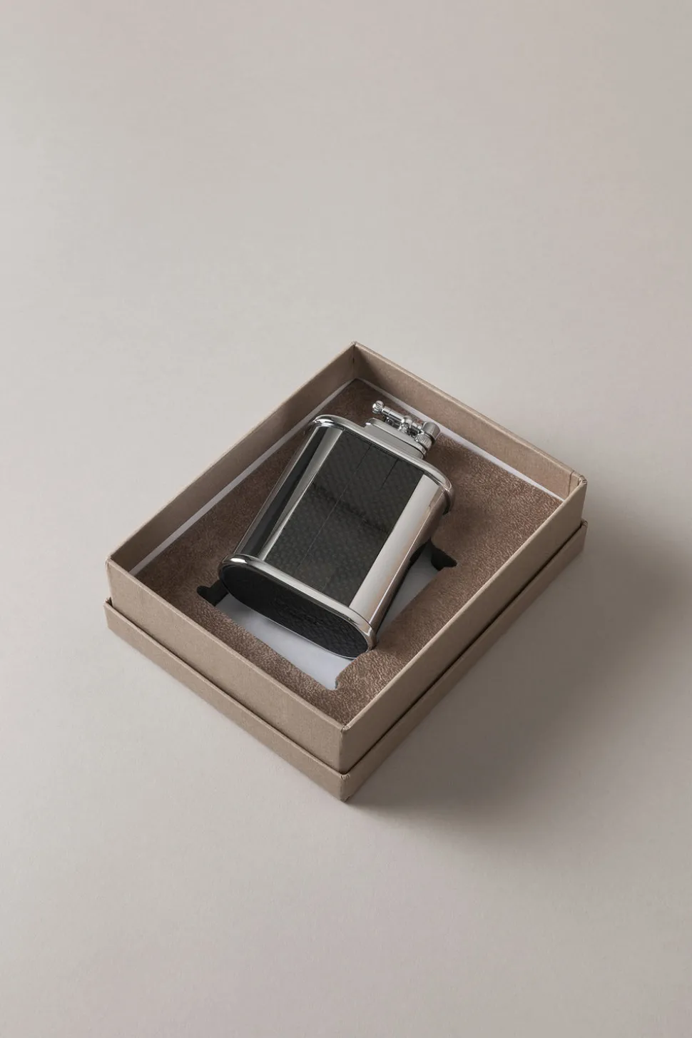 Carbon fiber Oval shaped flint desk lighter