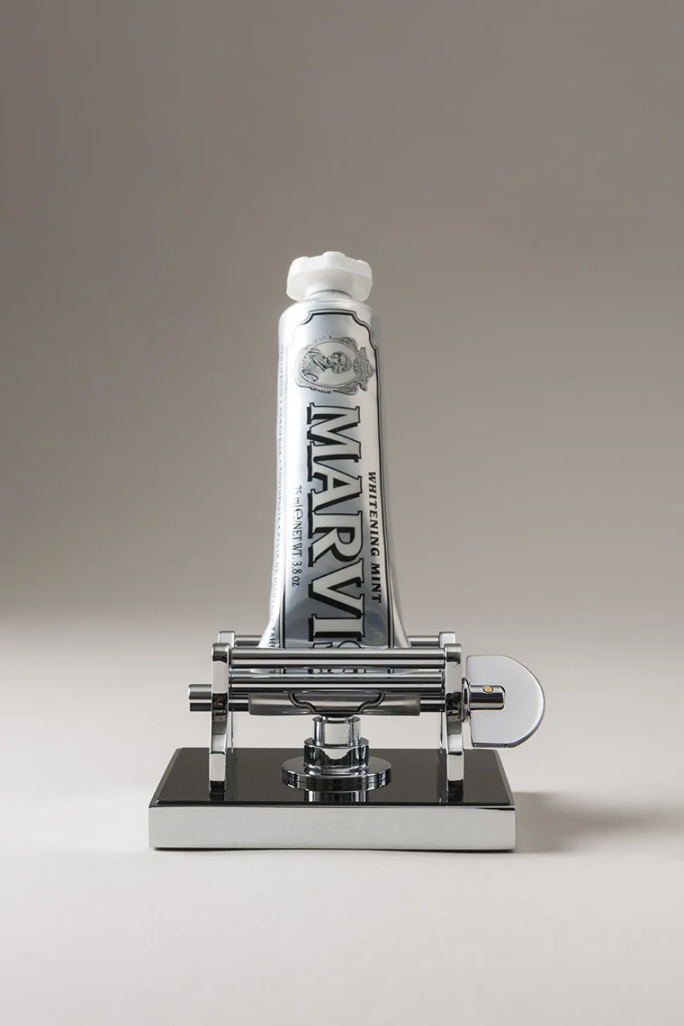 Carbon fiber Toothpaste squeezer