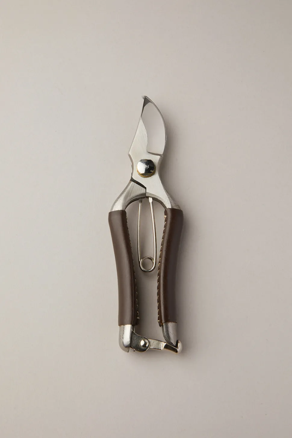 Cowhide Garden secateur