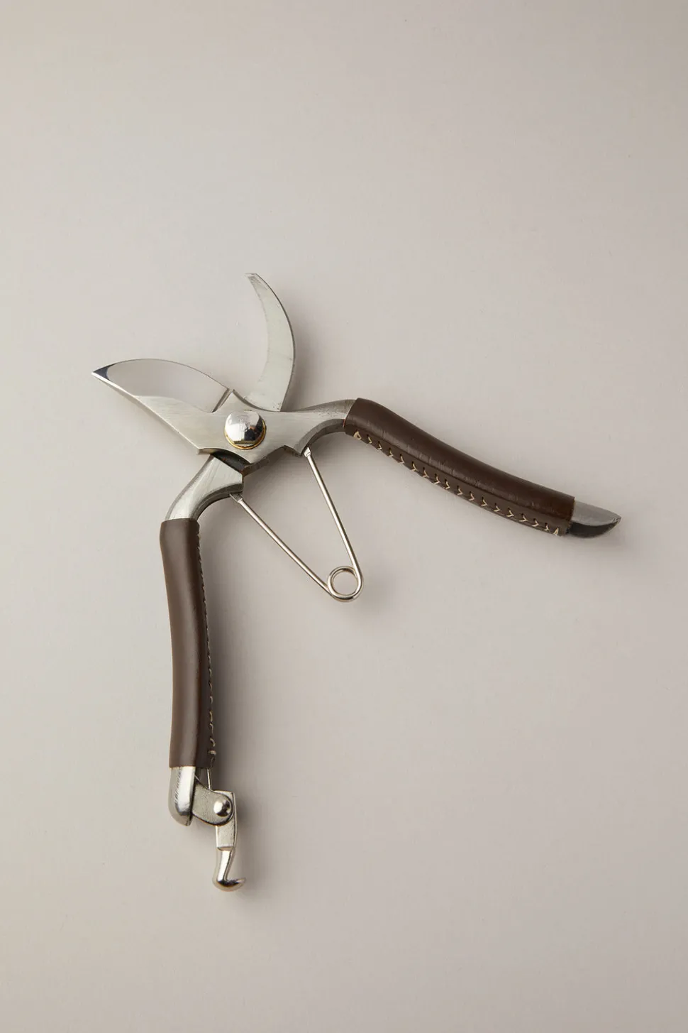 Cowhide Garden secateur