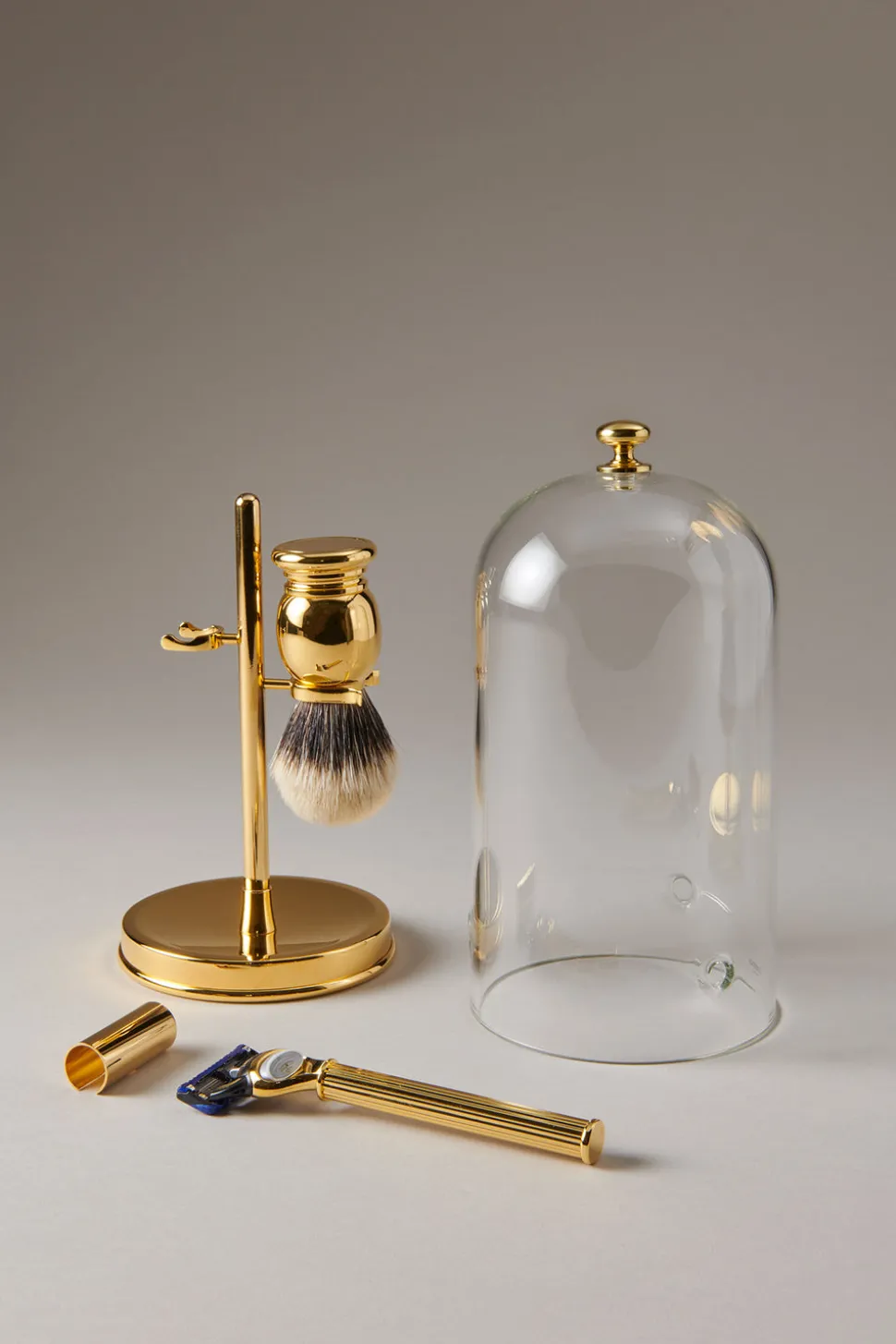 Gold plated brass Shaving set with glass dome