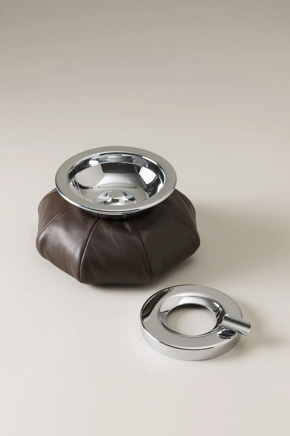 Lambskin Armrest ashtray