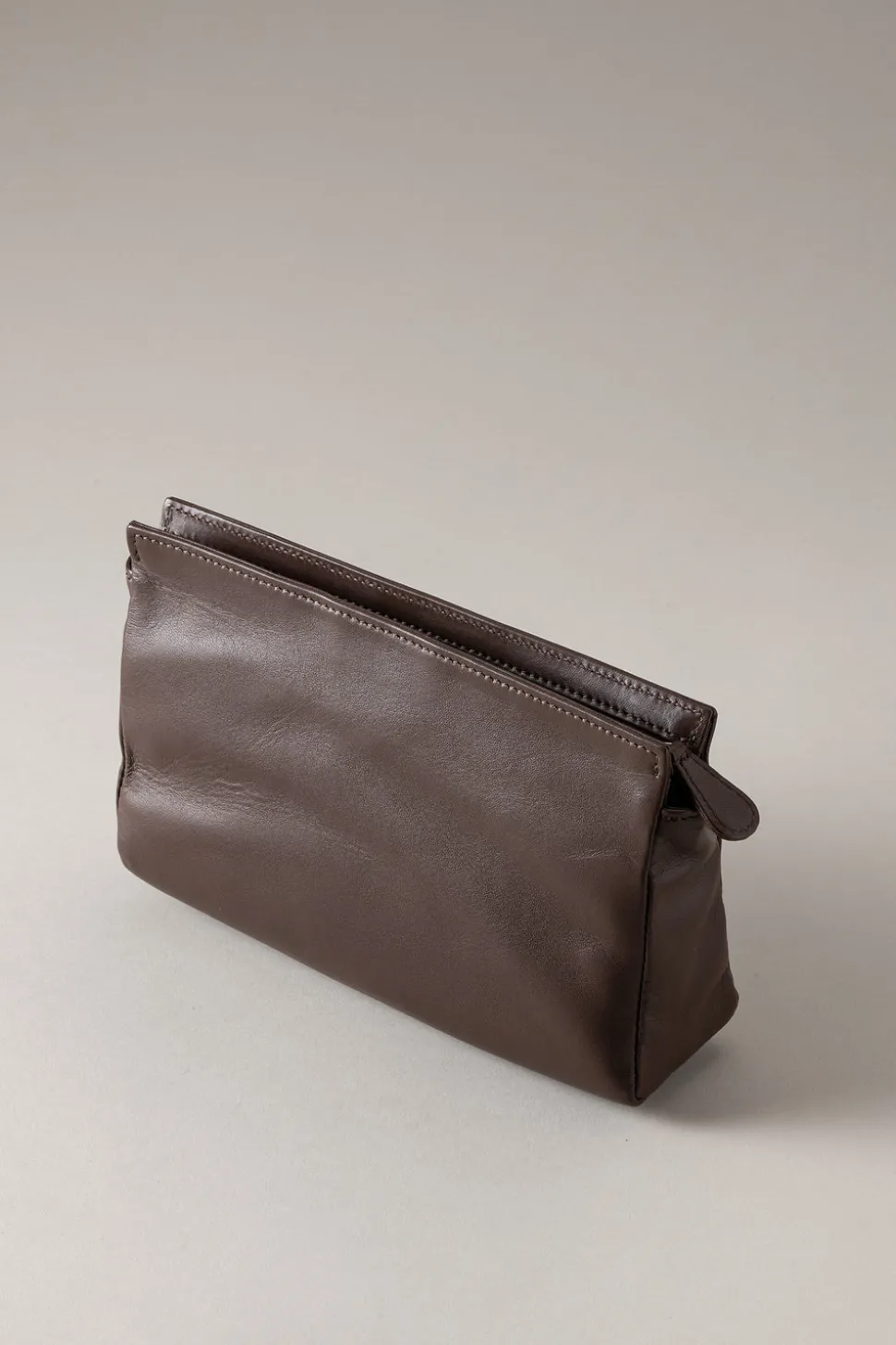 Lambskin One zip wash bag