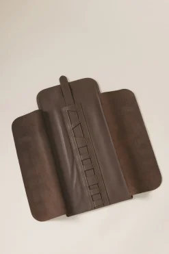 Lambskin Roll on manicure set
