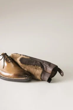 Lambskin Shoe shine mitt
