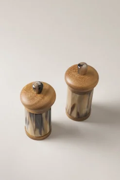 Large zebu kitchen pepper and salt mill