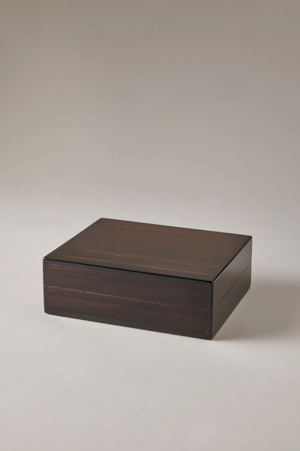 Makassar ebony Ring holder