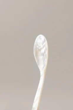 Mother of pearl Caviar spoon