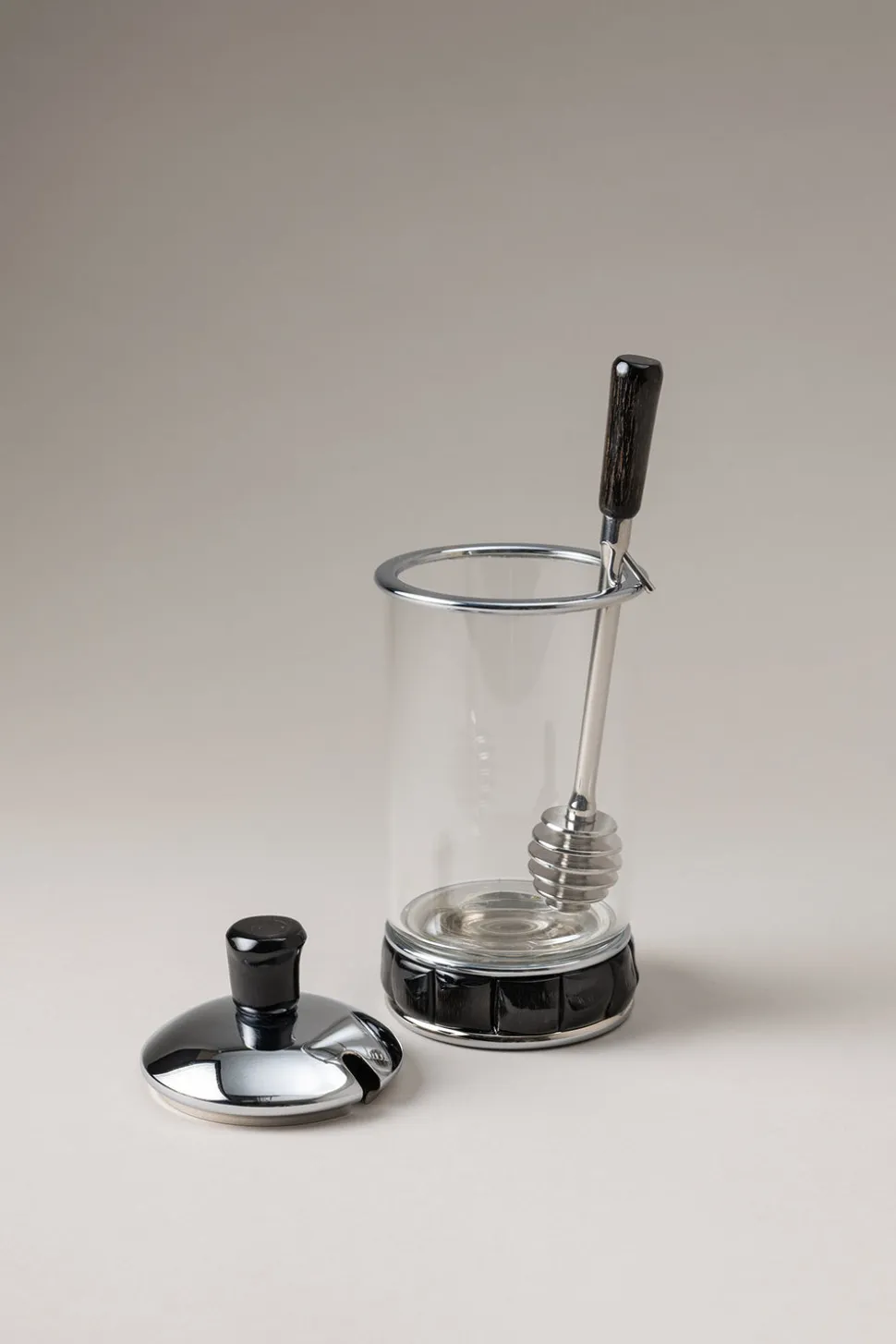 Oryx Honey pot with dipper