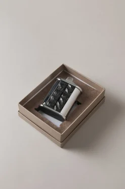 Oryx Oval Bic desk lighter holder
