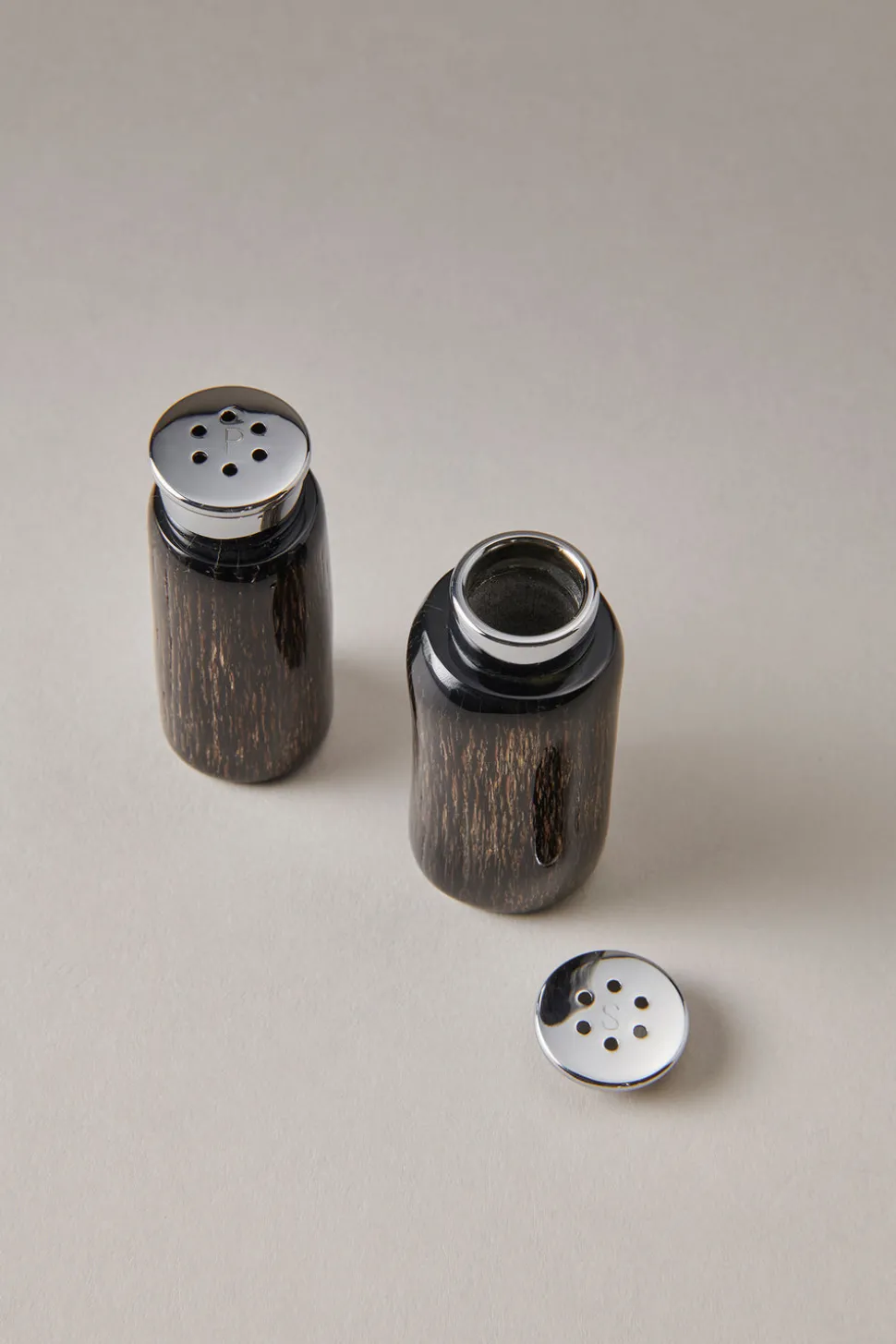 Oryx Salt and pepper sprinkle set