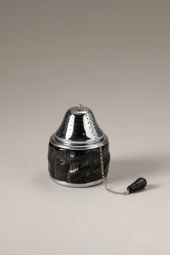 Oryx Tea infuser with resting plate