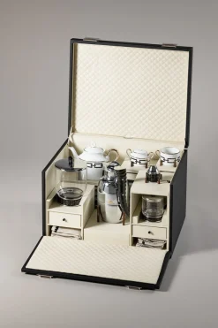 Oryx Tea trunk