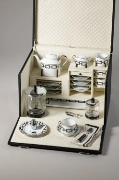 Oryx Tea trunk
