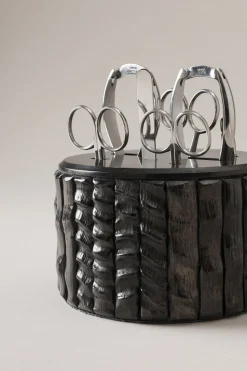 Oryx Toilet manicure set