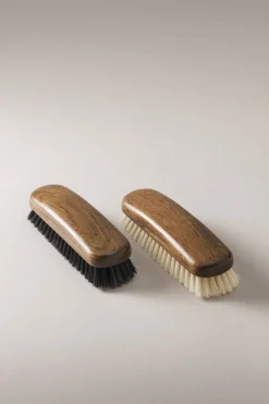 Ovangkol Shoe brush