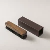 Ovangkol Travelling wool brush in a leather case