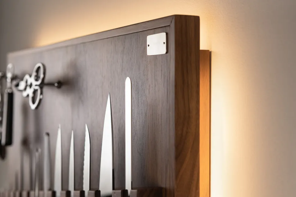 Polyoxymethylene Medium wall-mounted knives set