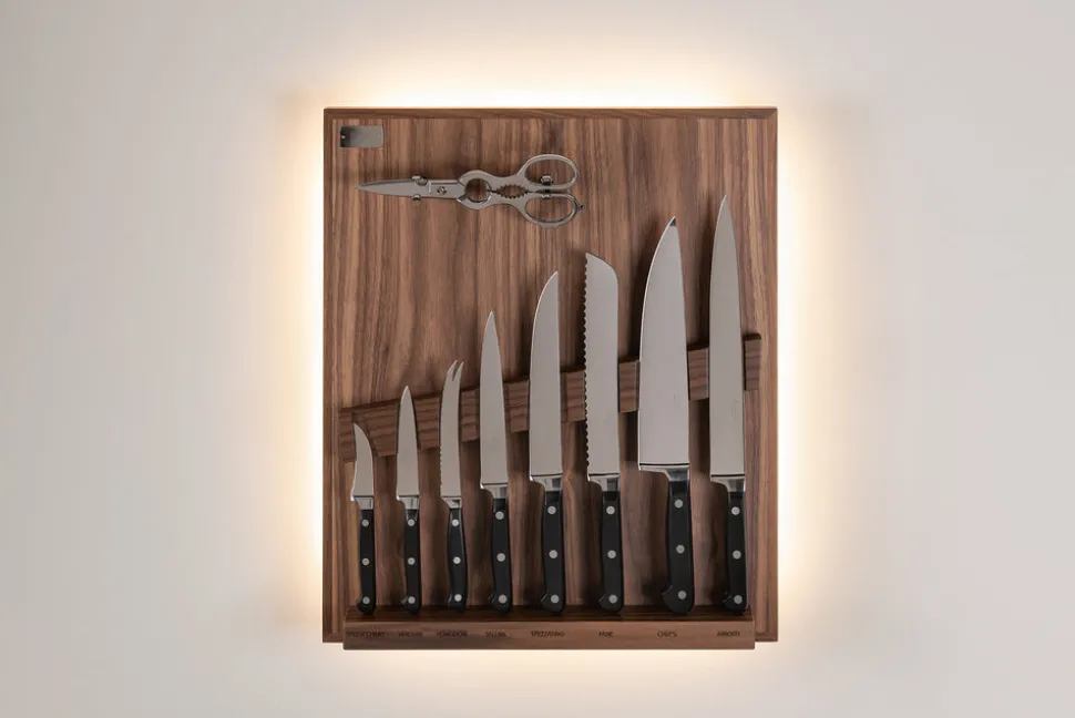 Polyoxymethylene Small wall-mounted knives set