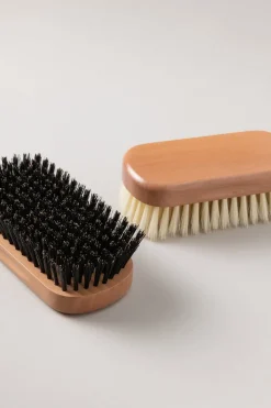 Pyrus Man hair brush