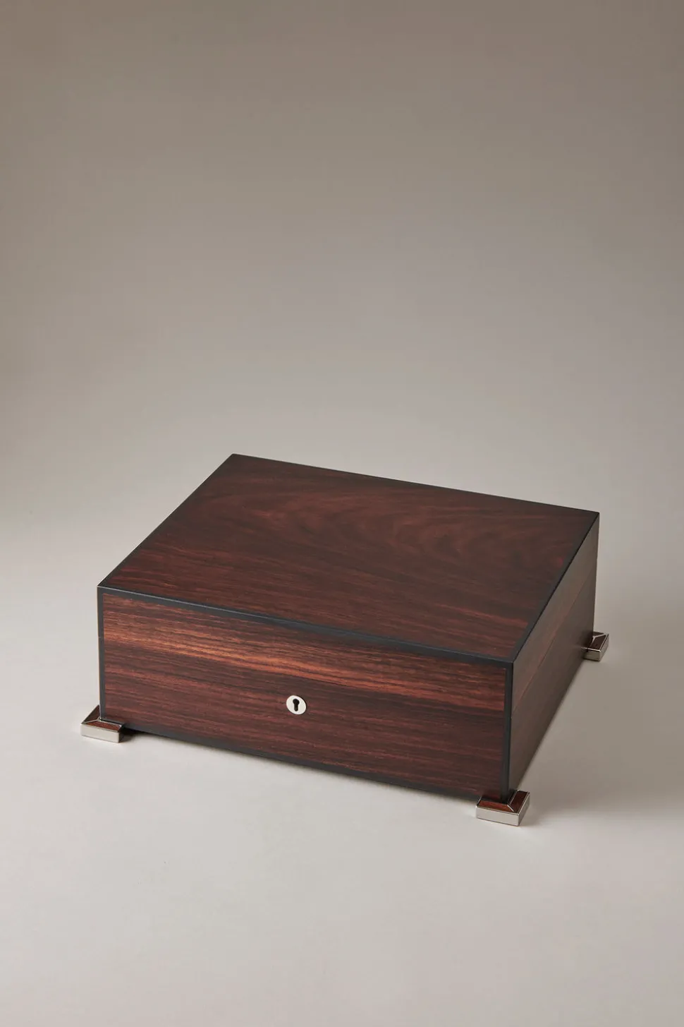 Santos Rosewood Medium cigar humidor box