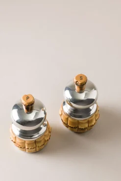 Small bamboo root table pepper and salt mill