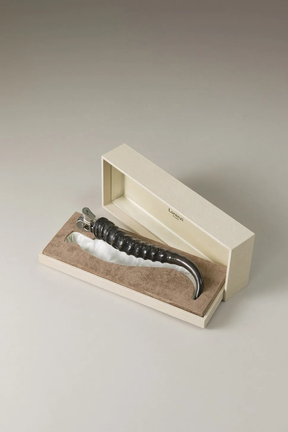 Springbok Desk cigar V cutter