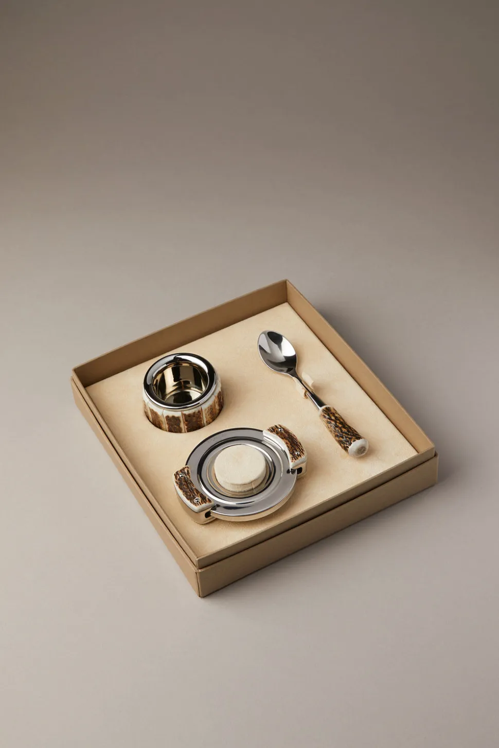 Stag antler French-style boiled egg set