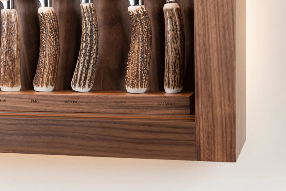Stag antler Large cabinet wall-mounted knives set