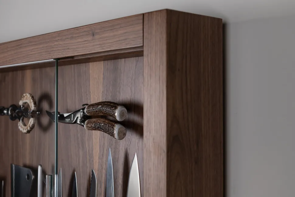 Stag antler Large cabinet wall-mounted knives set
