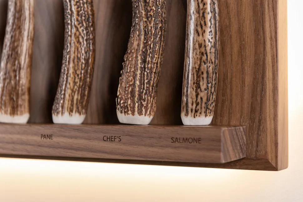 Stag antler Large wall-mounted knives set