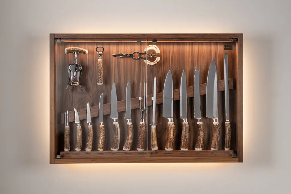 Stag antler Medium cabinet wall-mounted knives set