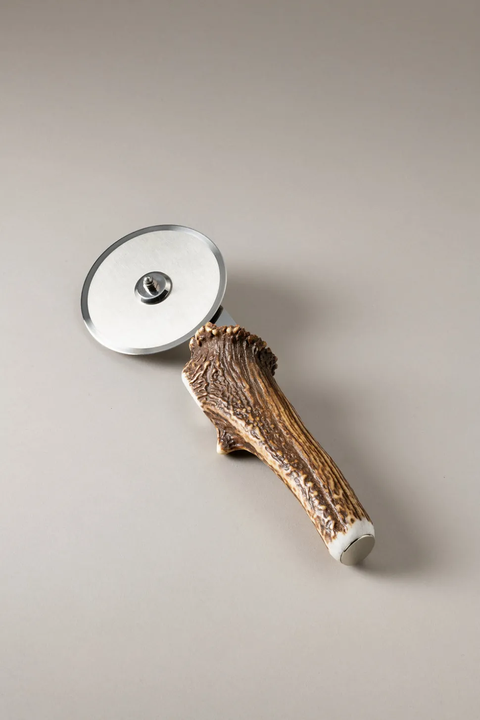 Stag antler Pizza cutter